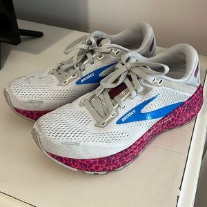 Brooks Adrenaline GTS